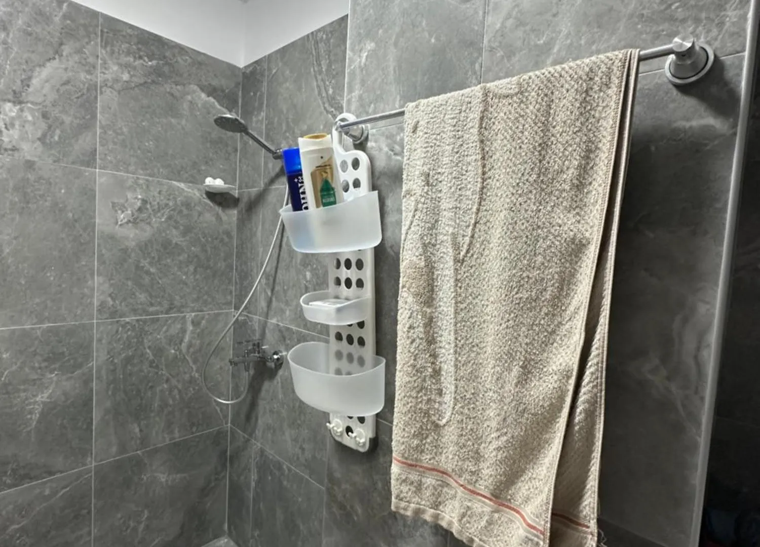 Appartement Apartament Univers City Near Tirana Airport Albanië