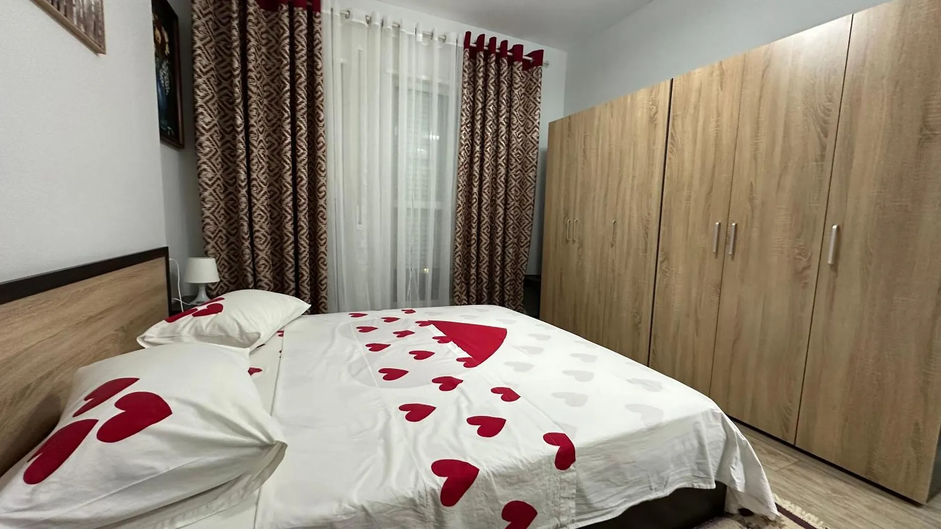 Apartament Univers City Near Tirana Airport 0*,  Albanië