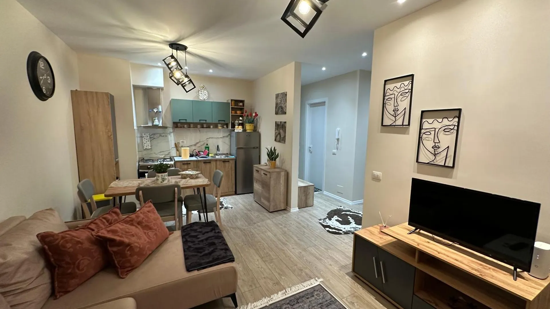 Apartament Univers City Near Tirana Airport Appartement