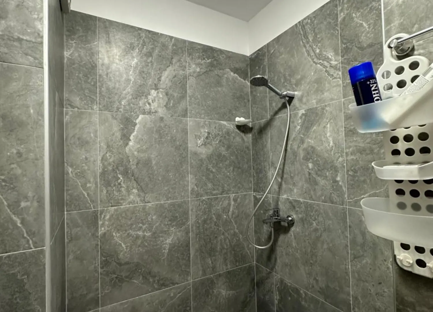 Apartment Apartament Univers City Near Tirana Airport